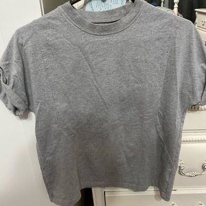 Women’s gray Topshop T Shirt
